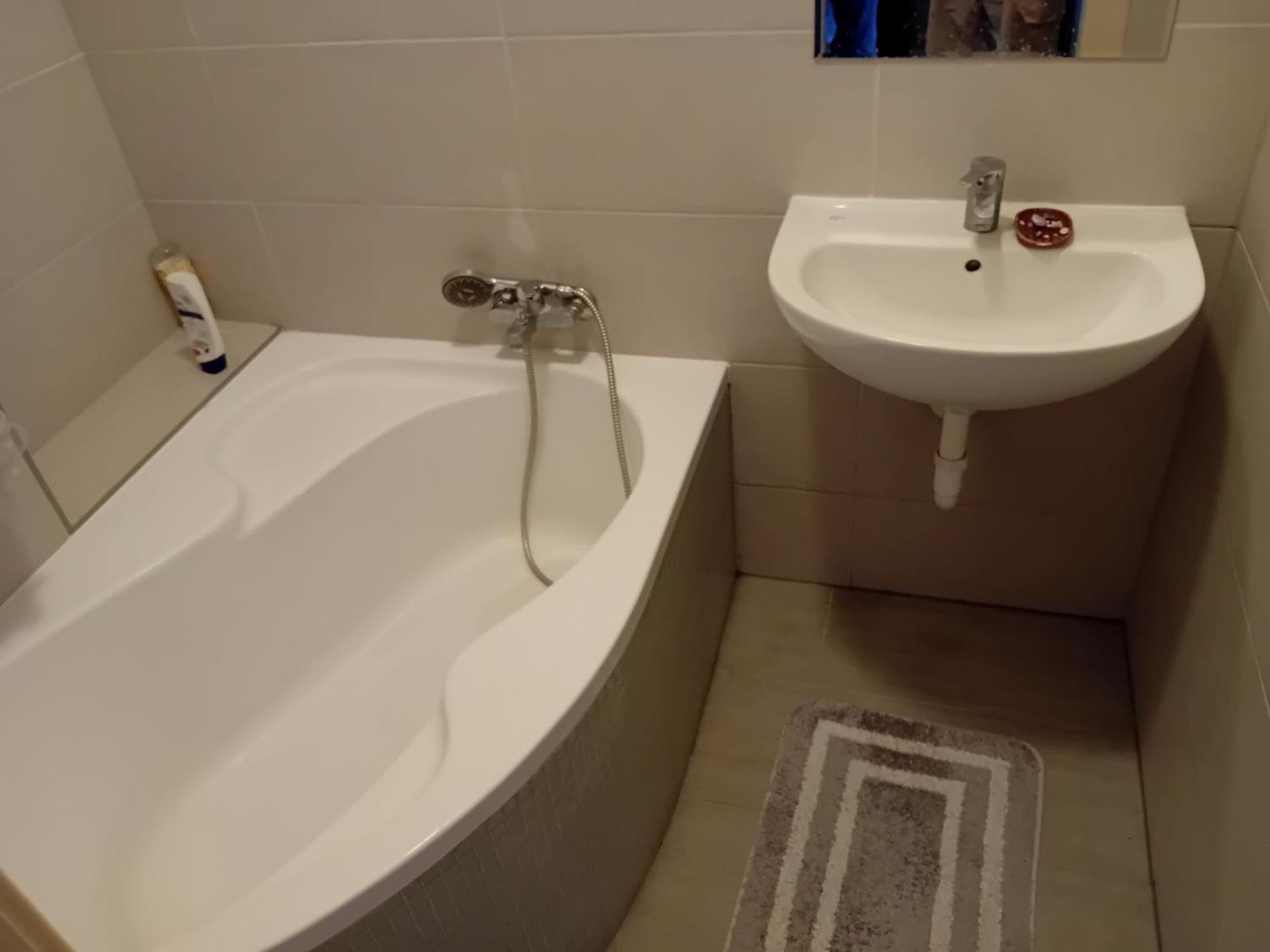 Holub Apartment In City Centrum Komarov Εξωτερικό φωτογραφία